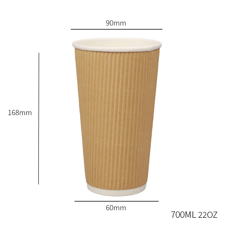 Une tasse en papier est un conteneur de boissons respectueux de l'environnement et pratique